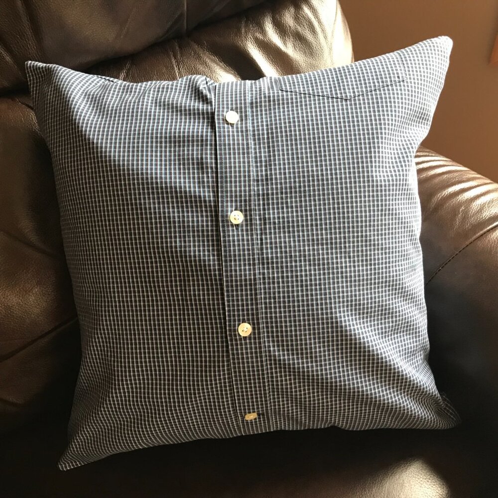 Handmade Pillow Cover, 1980s Rock Bands Guitars Music Room Decor 18 x 18 inches - Picture 4 of 16